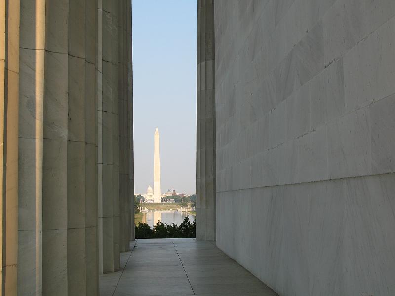 IMG_0621.jpg - Washington Monument from the Lincoln Memorial